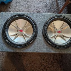 Kicker Subwoofers 