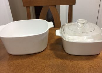 Plain Corning Ware 1 lid 2 dishes