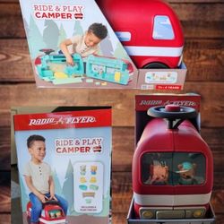 Radio Flyer Ride & Play Camper Playset