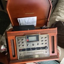 Crosley Radio, Cassette And Record Player