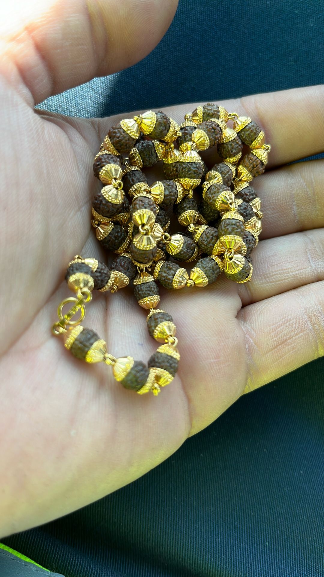 22 Kt yellow gold