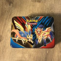Pokemon Empty Collectors Chest Tin Lunch Box Zacian & Zamazenta Sword Shield