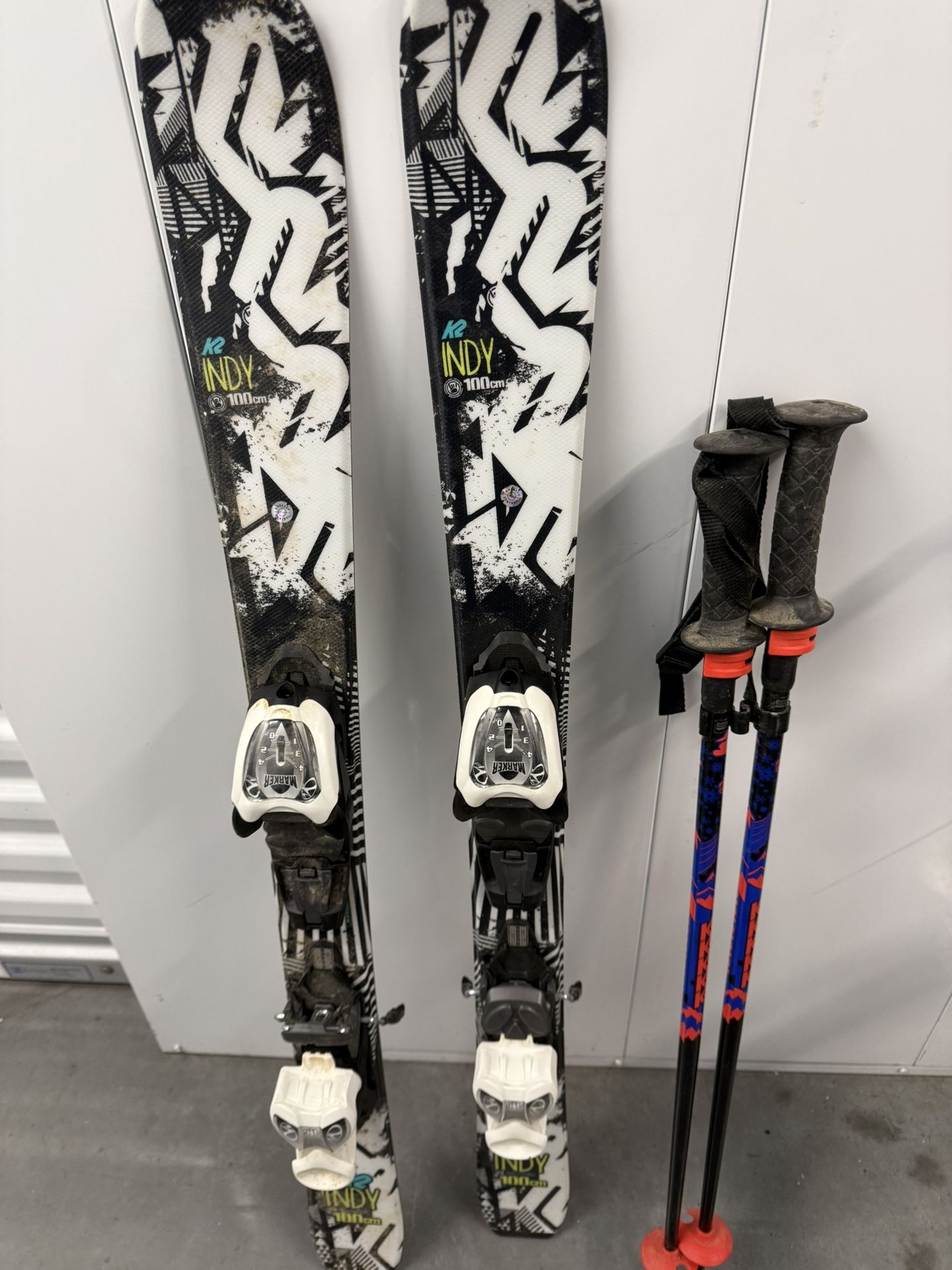 Kids’ K2 Indy 100cm Skis With Poles, Helmet, And Goggles