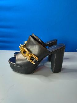 Black Heels with Large Chains (Size 6)