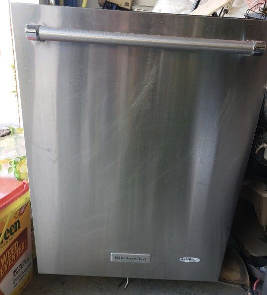 KitchenAid Dishwasher 