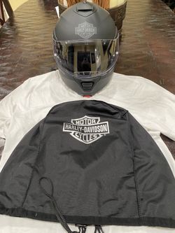 Harley Davidson Modular Helmet. Like New. Never Used.