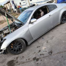 ONLY FOR PARTS 2004 Infiniti G35 Only Parts