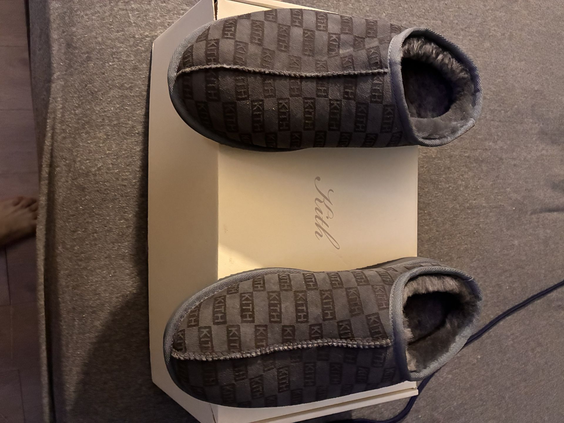 Kith X Uggs Size 42 Brand New 