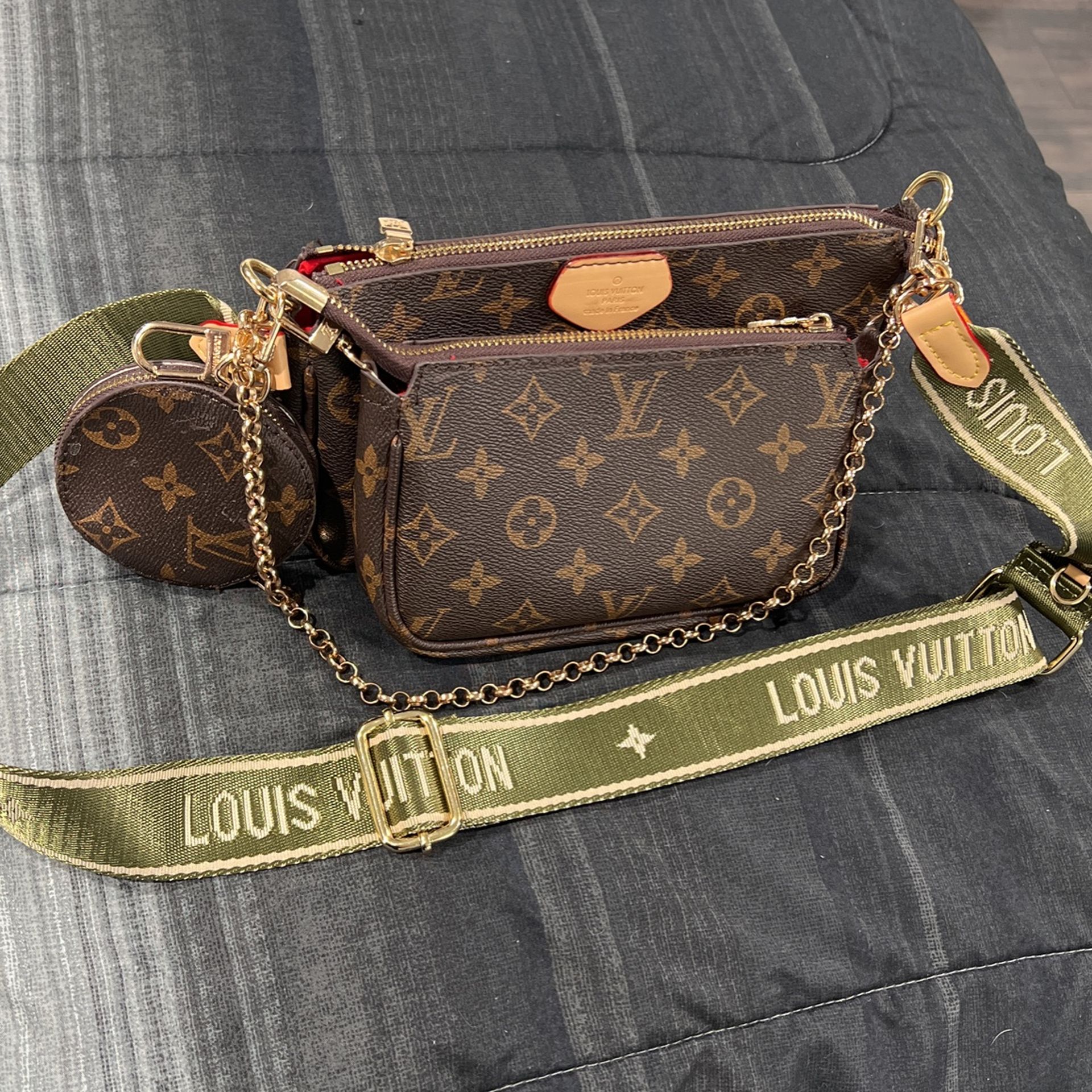 LOUIS VUITTON 100% Authentic Favorite Mm Monogram Canvas Crossbody LV Bag  Please Check More Pictures Show Shape for Sale in Bedford Park, IL - OfferUp