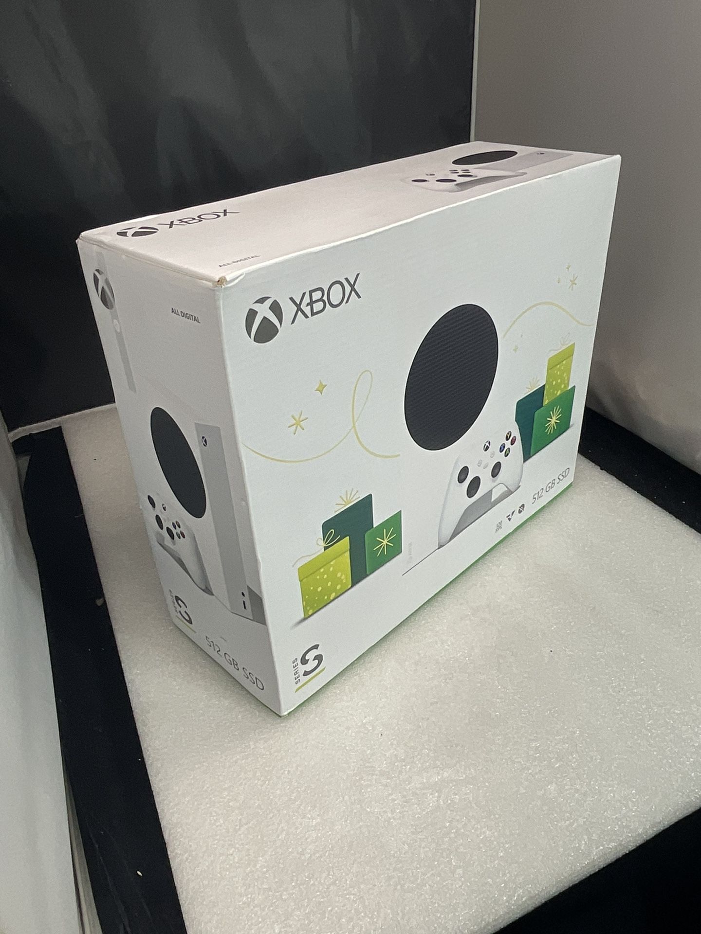 Microsoft Xbox Series S 512GB Video Game Console - White NEW IN