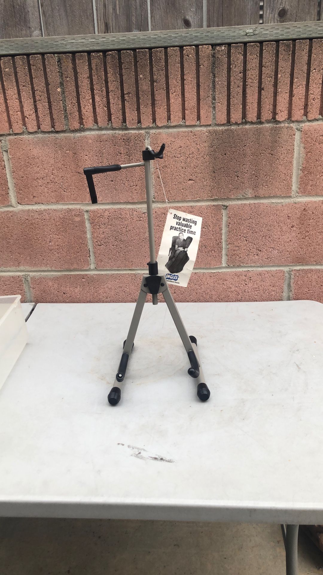 String Instrument Stand