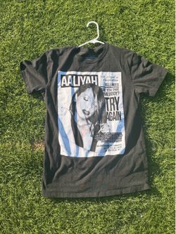 Aaliyah Try Again Graphic T-Shirt Black Size Medium R&B Music Tee