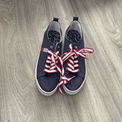 Tommy Hillfiger Shoes 
