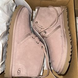 UGG Neumel Boot 