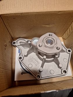 Audi 3.0t Water Pump MEYLE BRAND NEW