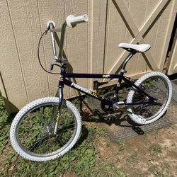 Guidon BMX Powerlite P38 Old School – Chrome 1994 – Largeur 28 Pouces – Occasion Vintage