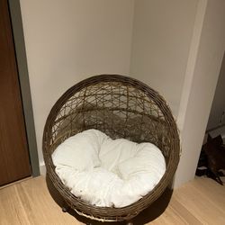 Woven Dog Bed 