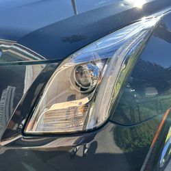 Cadillac head light
