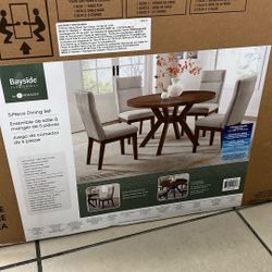 Dining table set
