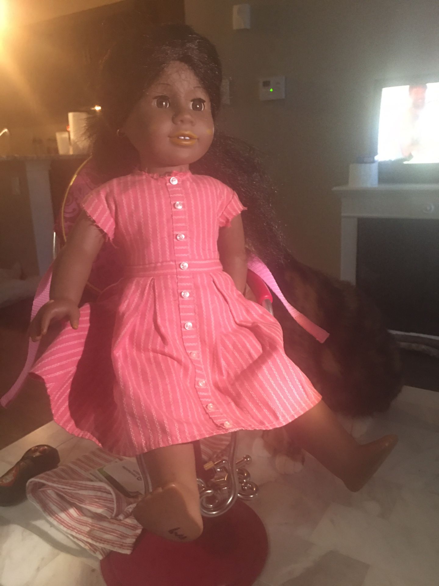 AMERICAN GIRL DOLL  ADDY With Beauty Salon Chair P