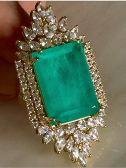 Real GREEN EMERALD RING with White sapphires and Zirconia 7