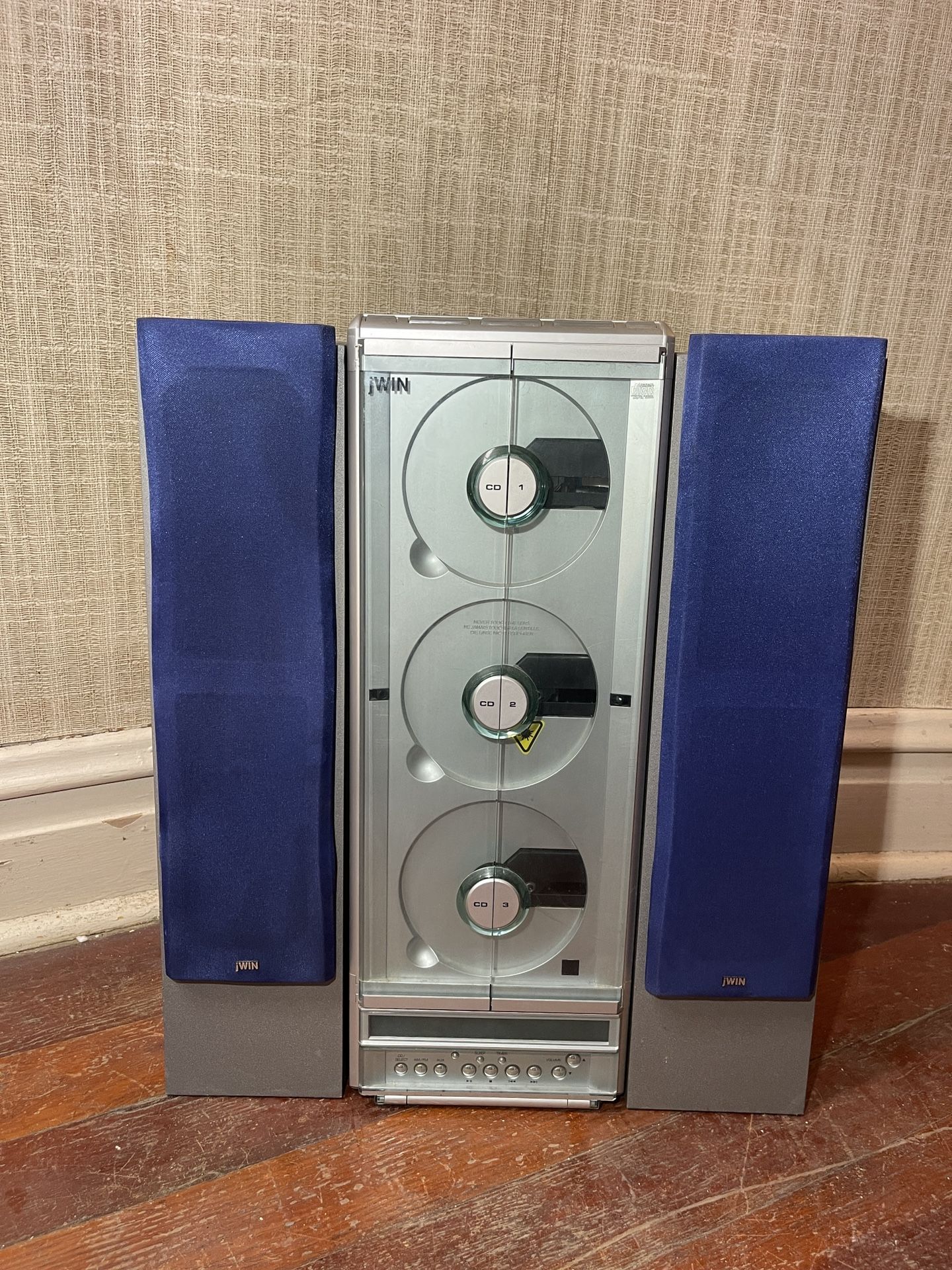 Vintage JWIN 3 Disc CD/FM/AM Player