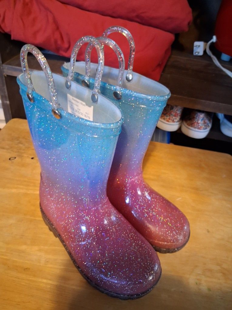 Kids Light Up Rainbow Rainboots Size 11-12