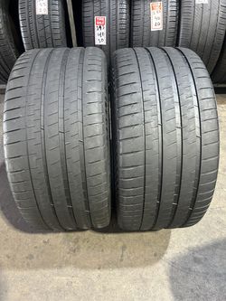 SET OF 2 USED TIRES MICHELIN PILOT SPORT 4S…HL 285/35/21