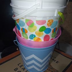 Easter Baskets 