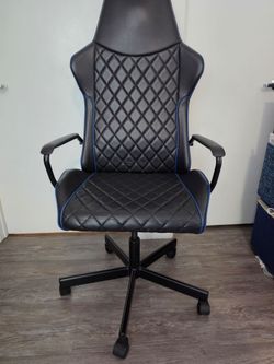Gaming chair / racing seat chair