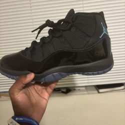 JORDAN 11 “GAMMA” Size 10.5