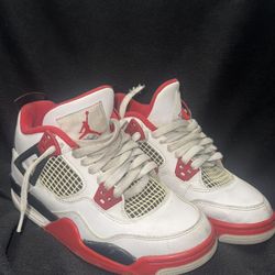 Air Jordan 4 GS Fire Red – Retro – Used Condition – Size 5Y