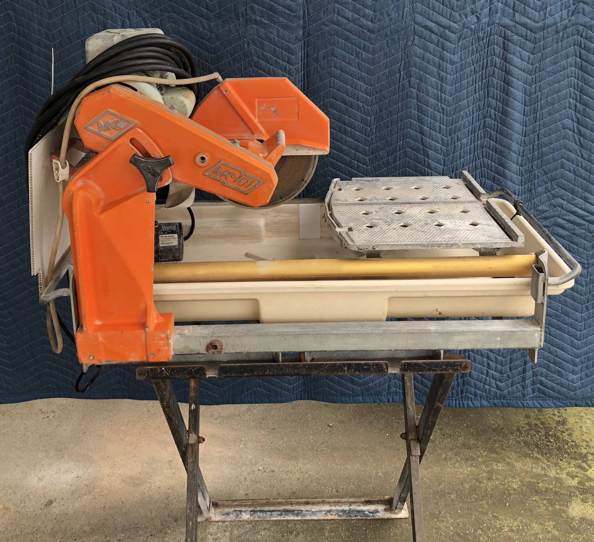 MK-101 Wet Tile Saw