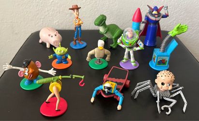 TOY STORY  Sid's Room & Andy's Room Hasbro Pixar 2001 Figurines RARE VINTAGE