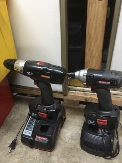 2 used craftsman drills with 2 battery chargers