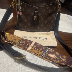 Louis Vuitton Odeon Pm