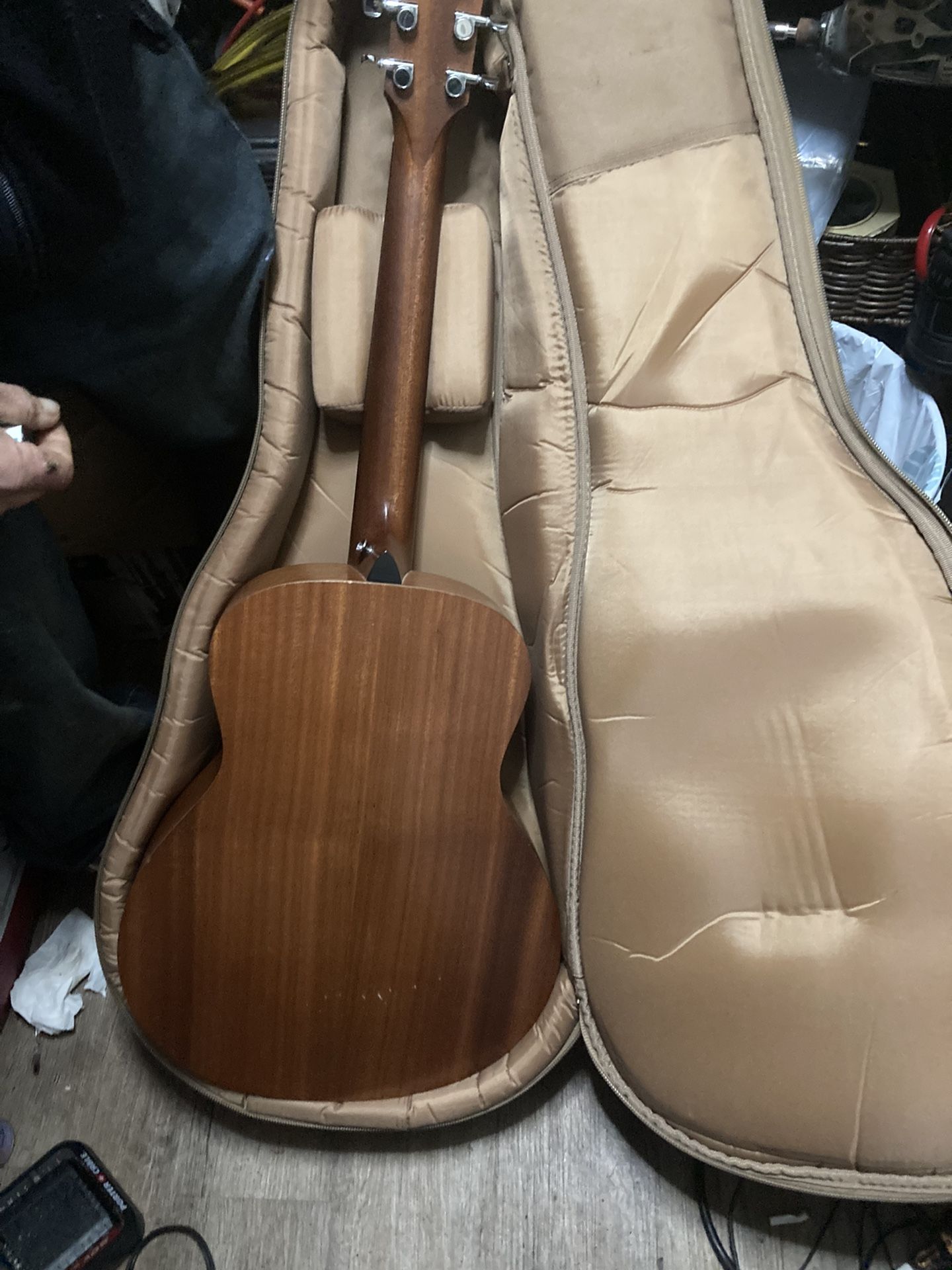Taylor Guitar for Sale in Seatac, WA OfferUp
