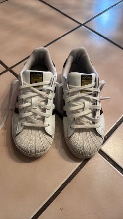 Adidas Superstar  size 3