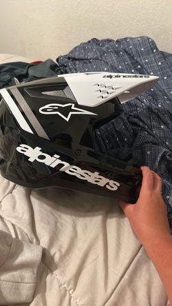 Alpine stars sm3 helmet