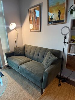 Mid-Century Modern Tufted Velvet Sofa – Sage Green | 3-Seater