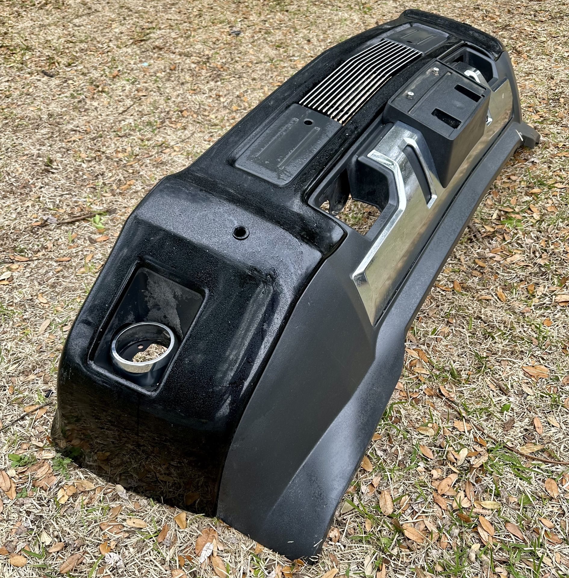 2015-2018 Chevy Silverado 2500HD 3500HD LTZ OEM Front Bumper