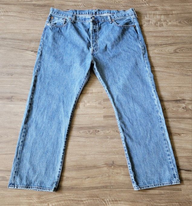 Levi's 501 Jeans Men's Blue Denim Straight Leg Button Fly 100% Cotton Sz 44 X 30