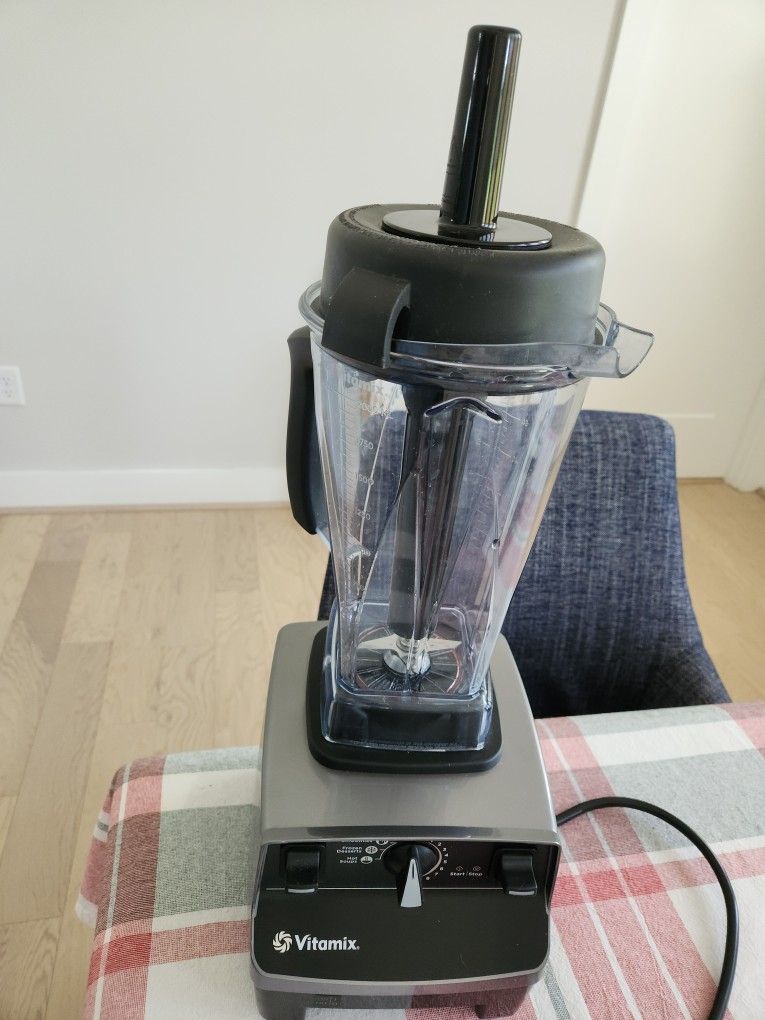 Vitamix Professional Series 500 - 10 Speed Blender