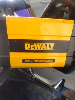 DeWalt Power Inverter 100 W Brand New 