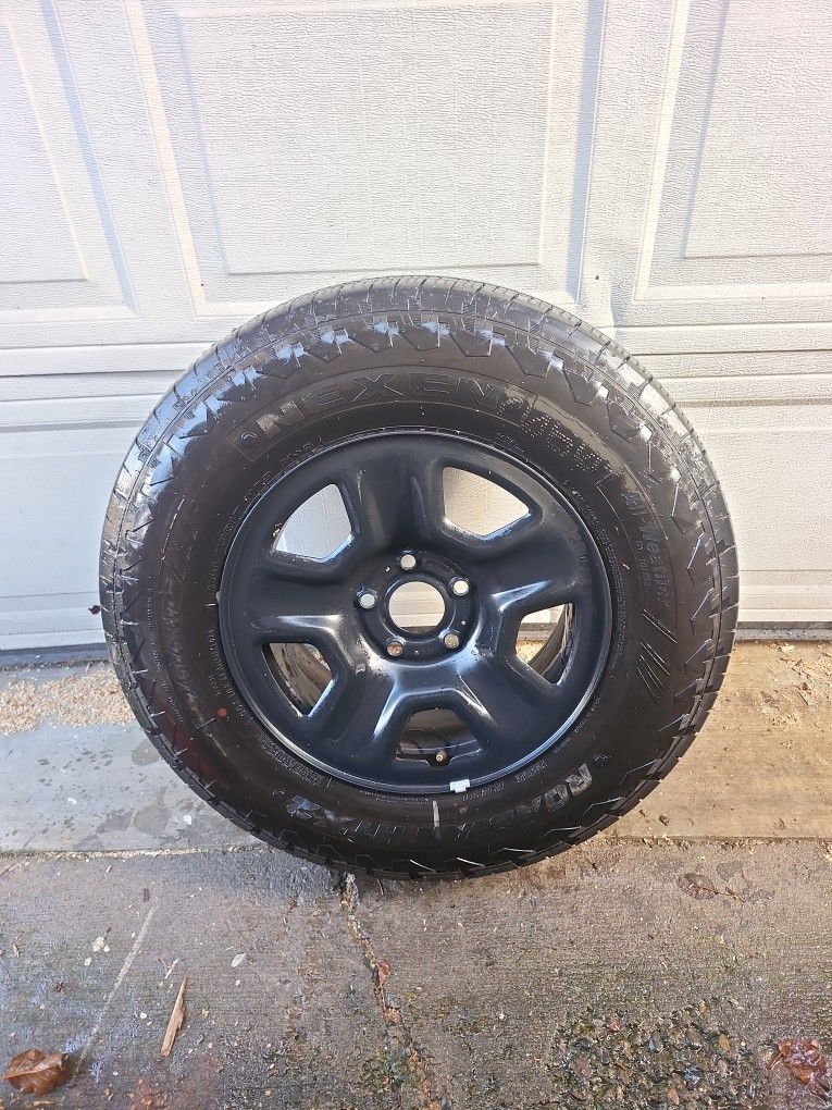 NEXEN ROADIAL HTX 2 245/75/R 17 TIRE SET