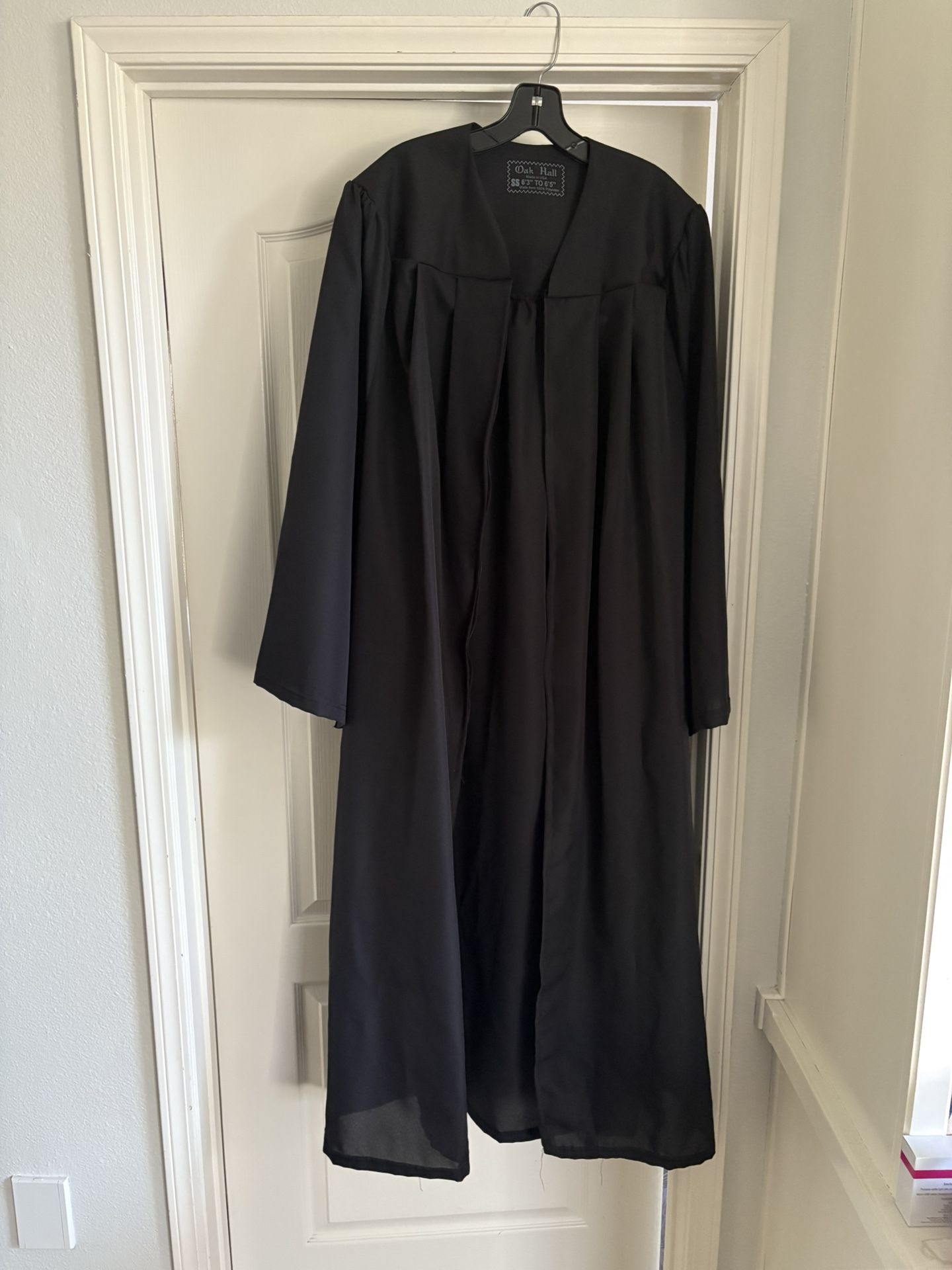Graduation Robe For Uc Riverside