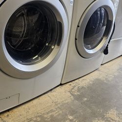 Washer And Dryer Electric Ultra Capacity Work Great Have Warranty Available Delivery For Extra Charge Fee 
