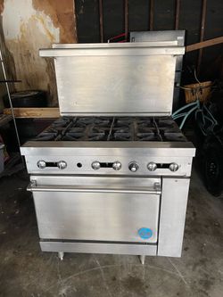 Commercial Range with 6 Burners