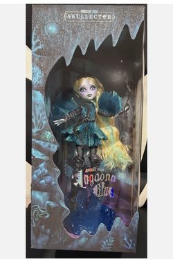 Monster High Skullector Lagoona Blue – SDCC Exclusive – NEW IN SHIPPER