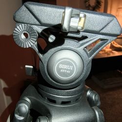 SIRUI Video Tripod with Quick Release System